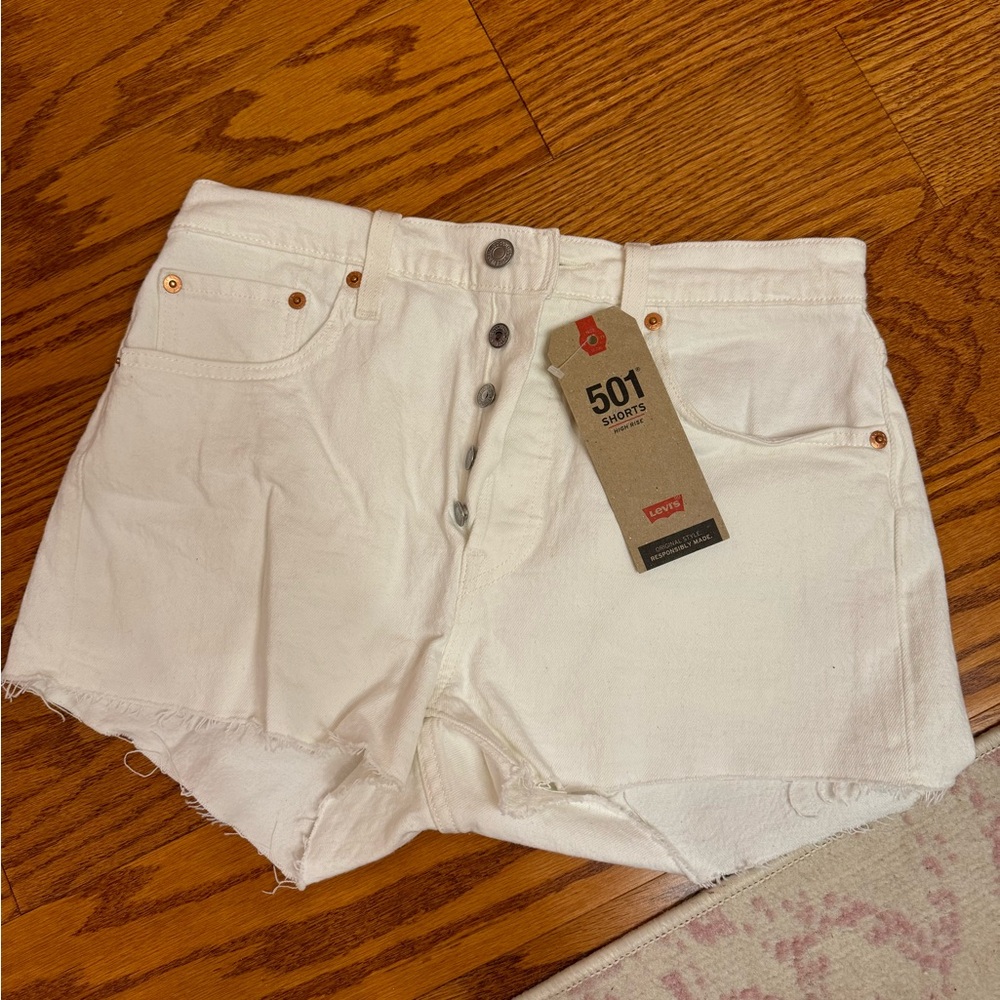 LEVI 501 WHITE- NWT